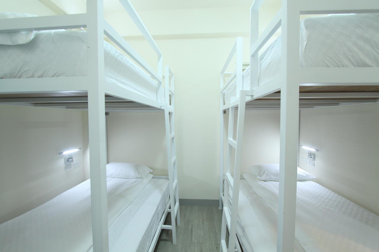 Heyyo Hostel Città di Hualien Esterno foto